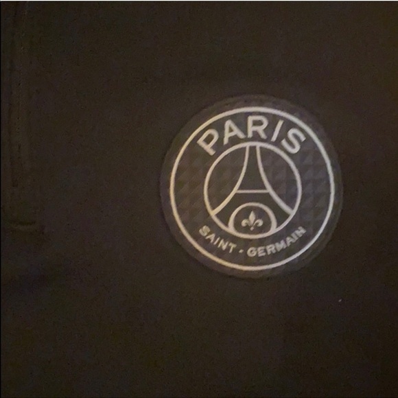 Paris Quarter ZIP pullover - Picture 10 of 10
